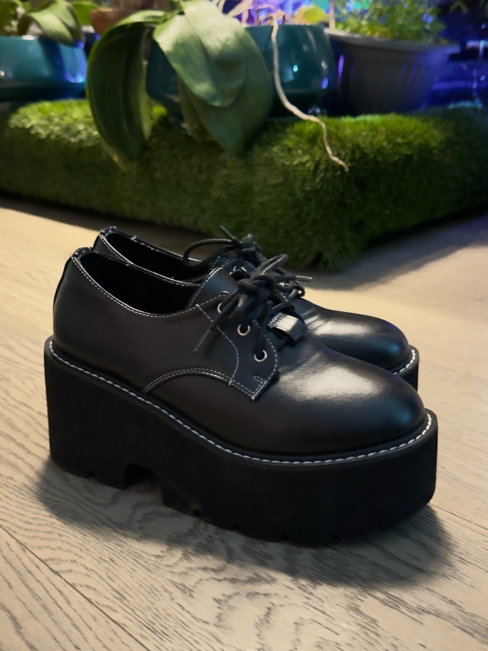 Platform Lace-Up J-Fashion Jirai Kei Oxford shoes in Black - Women